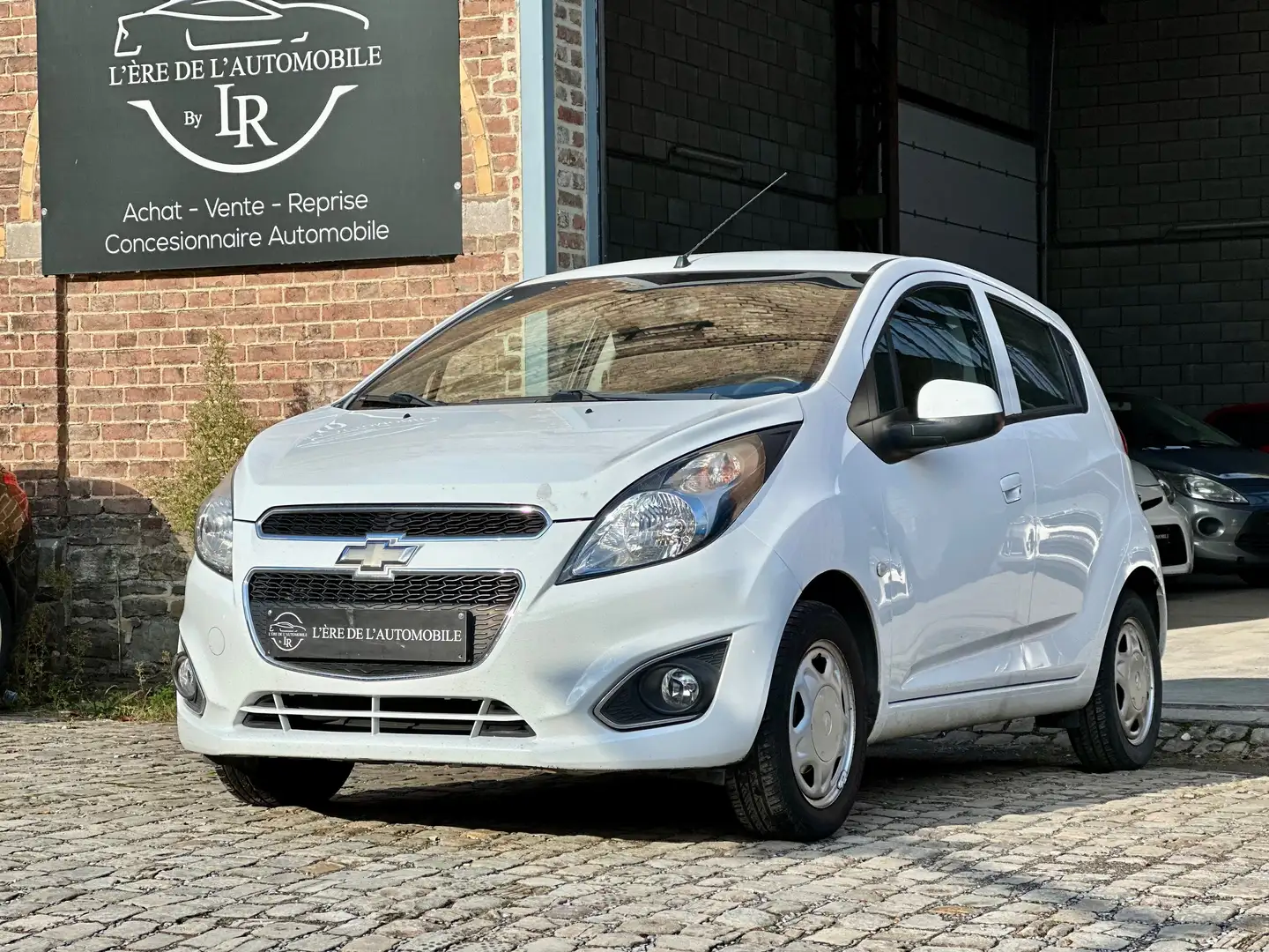 Chevrolet Spark Spark1.0i PRET A IMMAT* CLIM* VERR CENTRAL*MP3-USB Blanc - 1