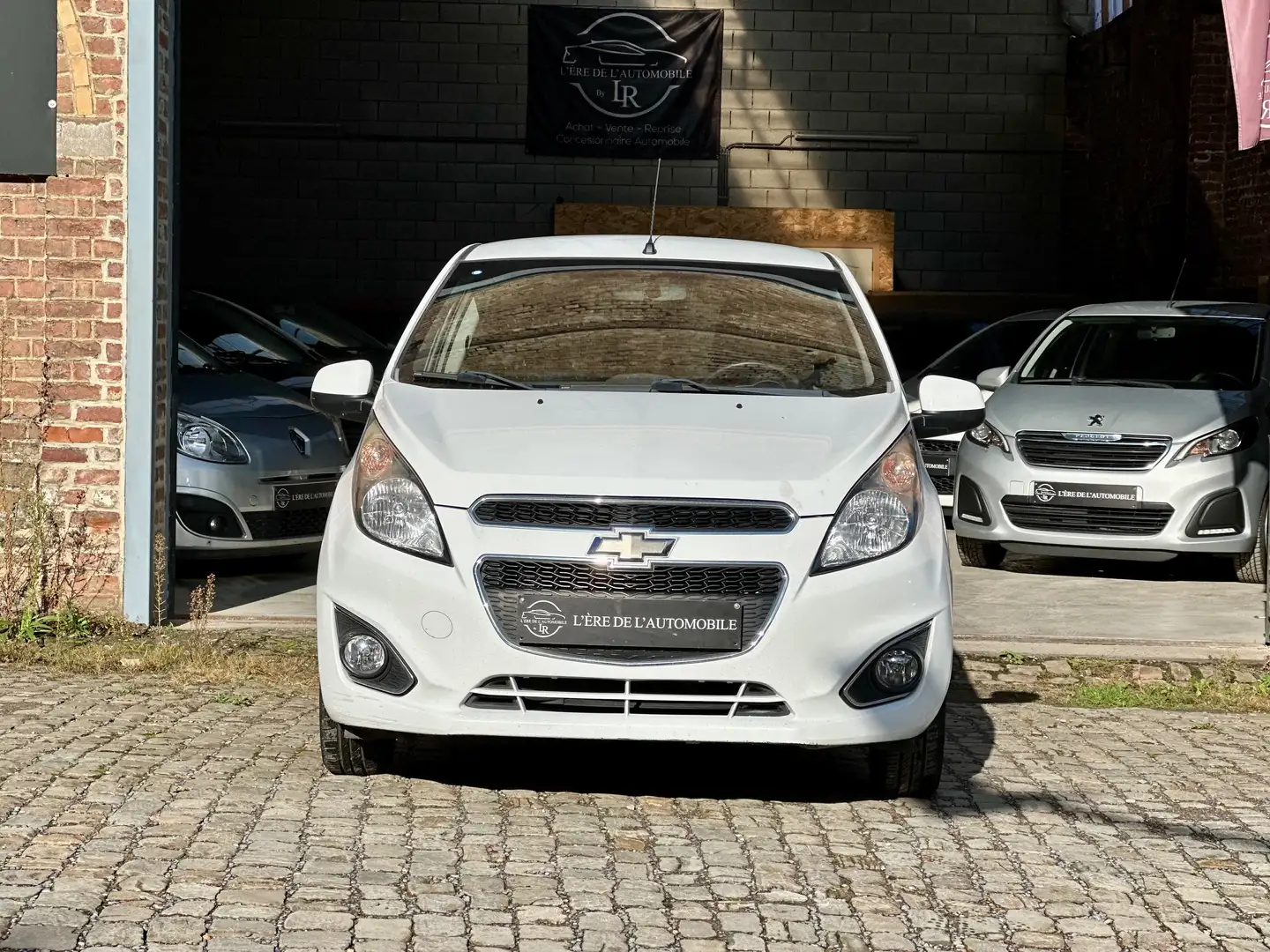 Chevrolet Spark Spark1.0i PRET A IMMAT* CLIM* VERR CENTRAL*MP3-USB Blanc - 2