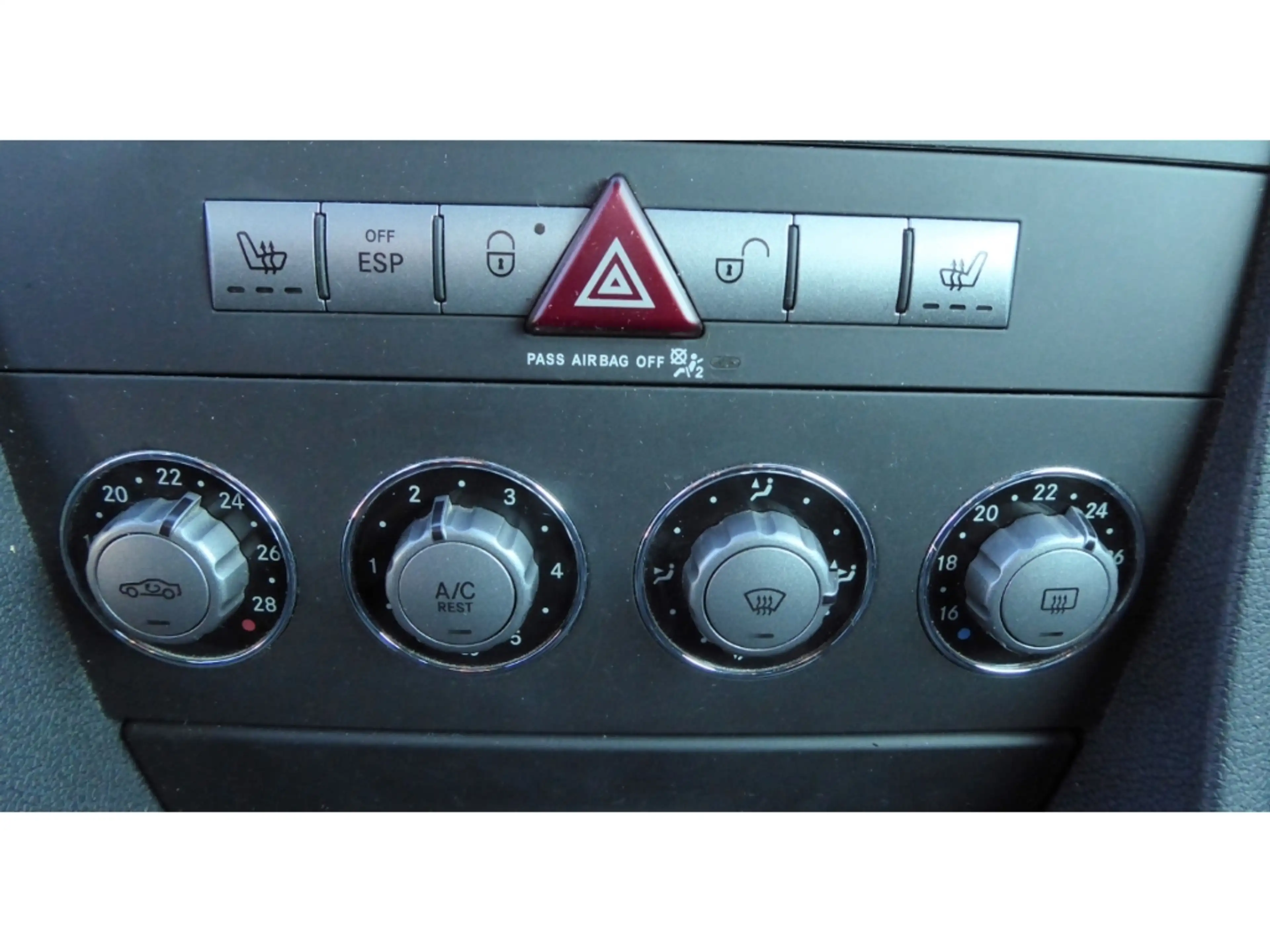 Mercedes-Benz SLK 280 Roadster Klimaautomatik Leder CD — photo 11