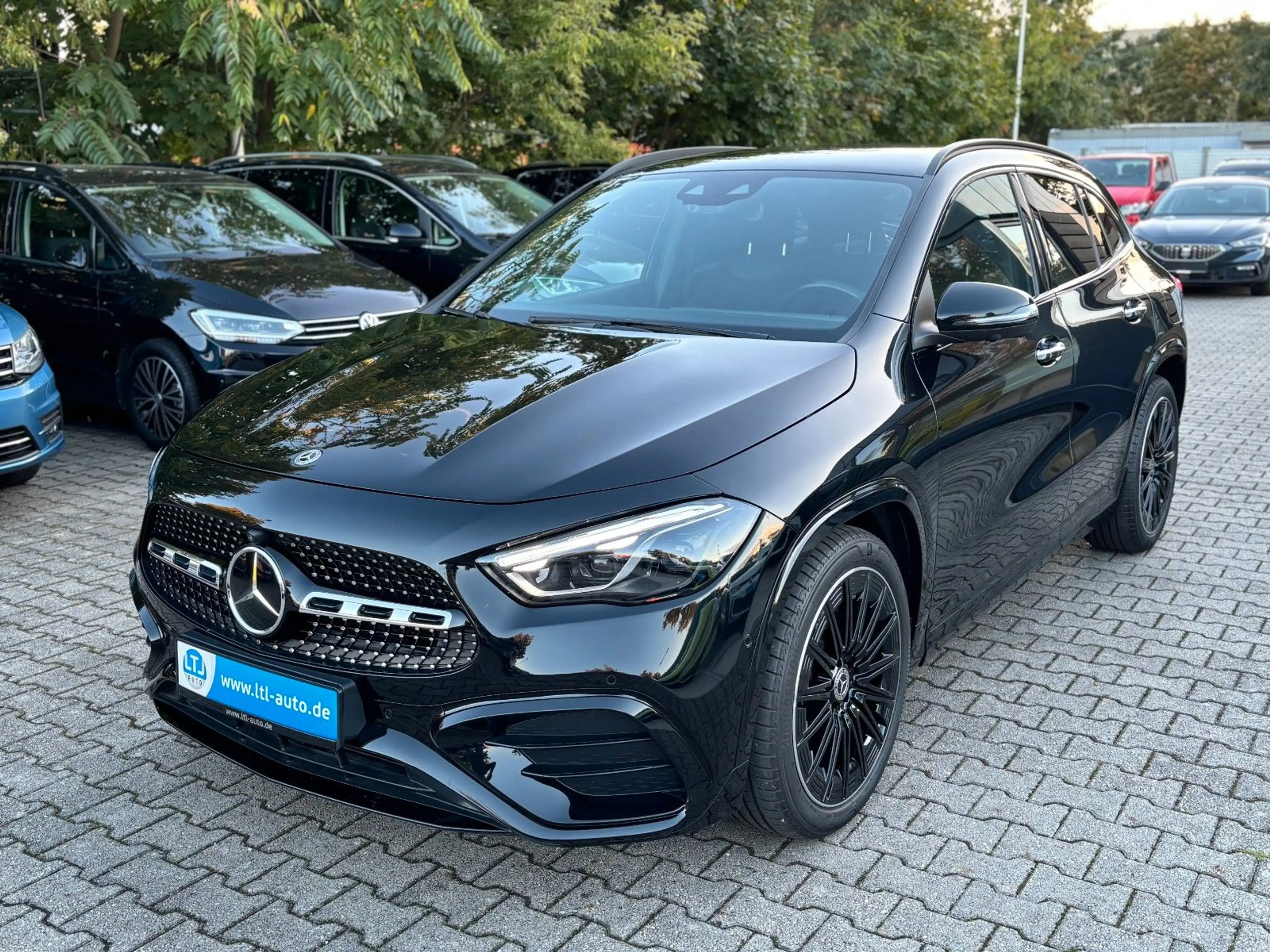 Mercedes-Benz GLA 250 4Matic AMG Line 4xKamera AHK — photo 3