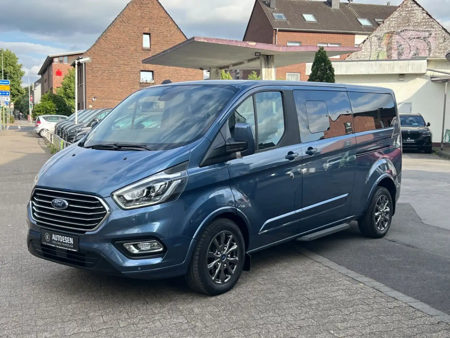 Ford Tourneo Custom TitaniumX L2+8-SITZER+KAMERA+AHK Blu/Azzurro - 1