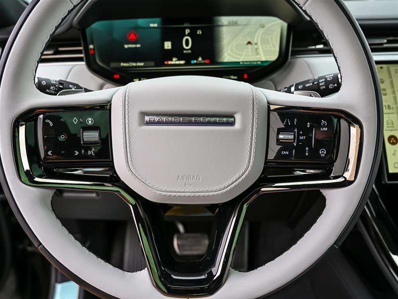 2026 Land Rover Range Rover Sport P400 Dynamic HSE thumb 18