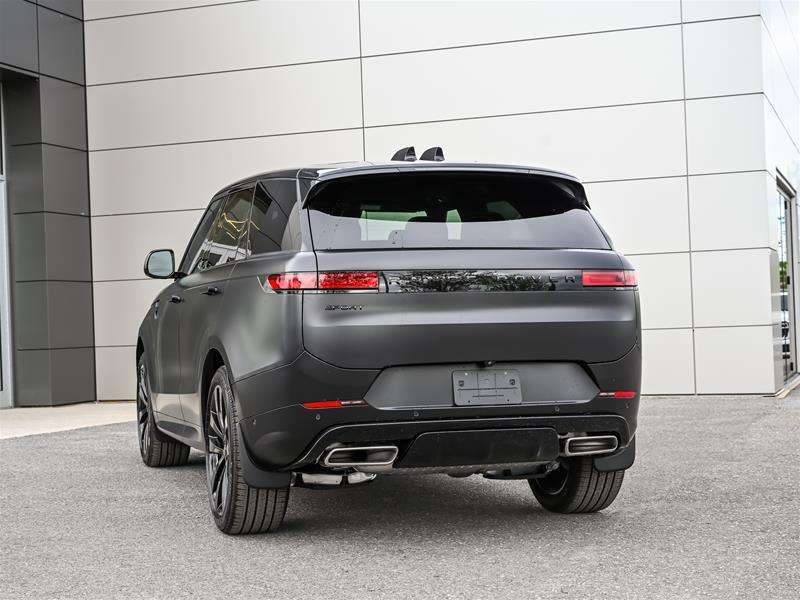 2026 Land Rover Range Rover Sport P400 Dynamic HSE alt 4