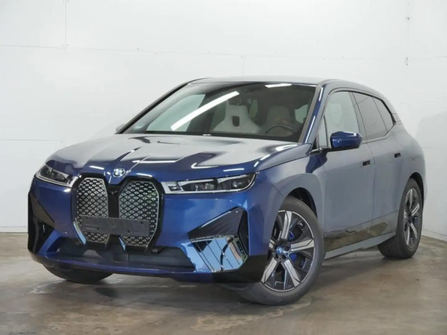BMW iX SPORTPACK - LASERS - HAAK - AC Bleu - 2