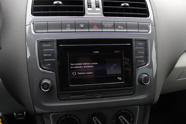 Volkswagen Polo view 22