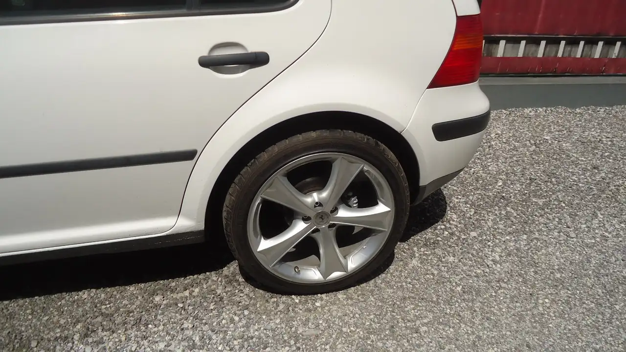 Volkswagen Golf elegance, foto 4