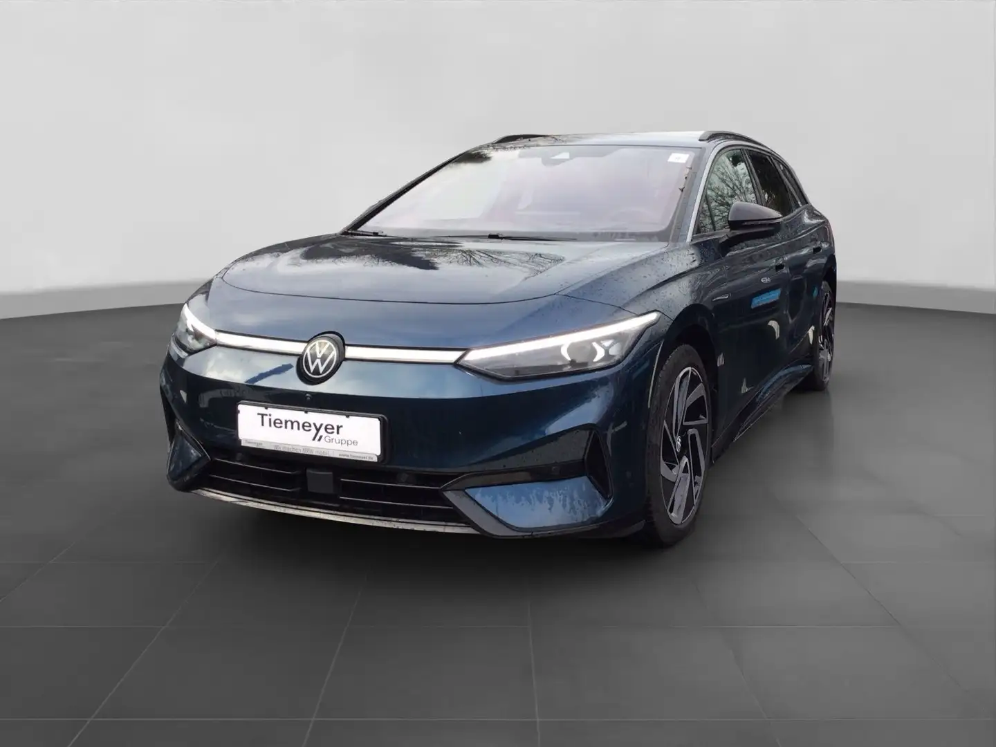 Volkswagen ID.7 Tourer PRO LM20 WÄRMEP 360° AHK Blau - 2