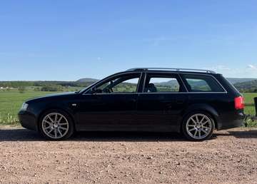 Avant 2.5 TDI