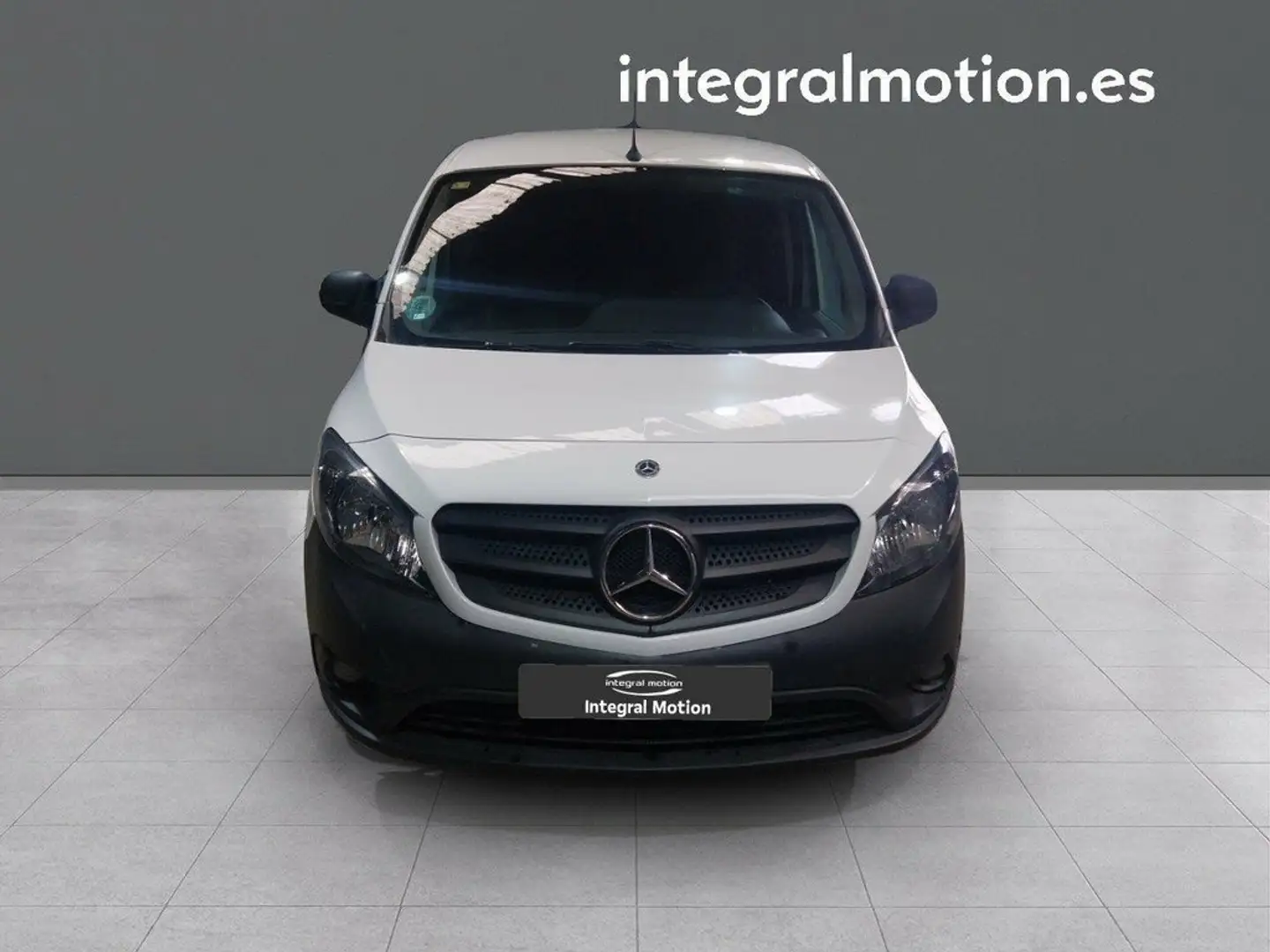 Mercedes-Benz Citan 1.5 CDI 109 FURGON 95CV Alb - 2
