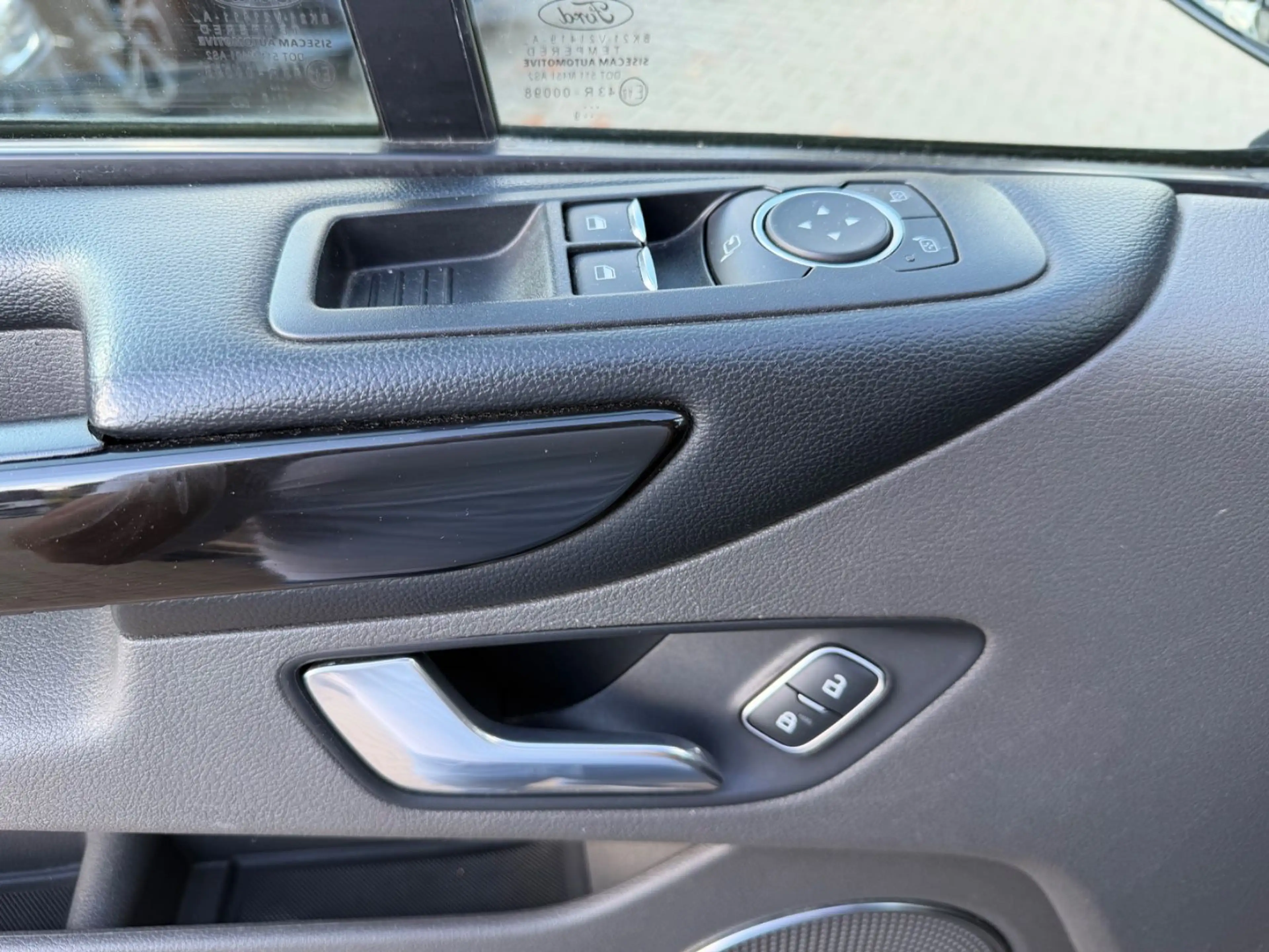 Ford Tourneo Custom Titanium Leder Navi Standtheizung — photo 15