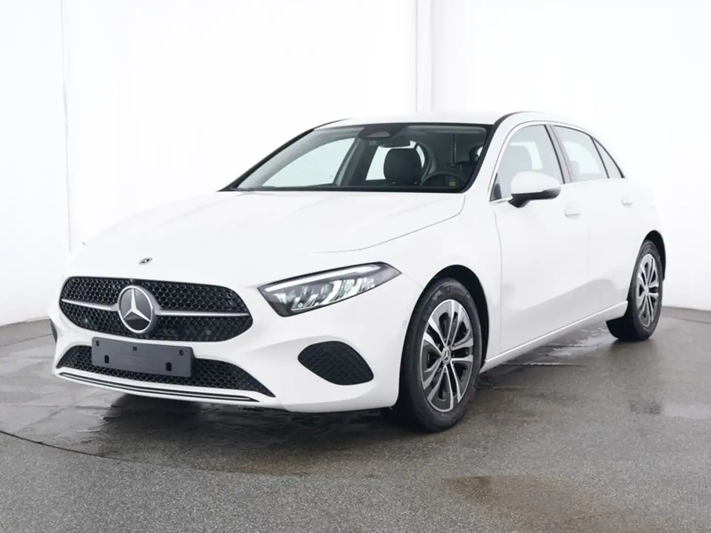 Mercedes-Benz A 180 Progressive+MBUX+Navi-Prem+LED+Kam+PDC+SHZ Weiß - 2