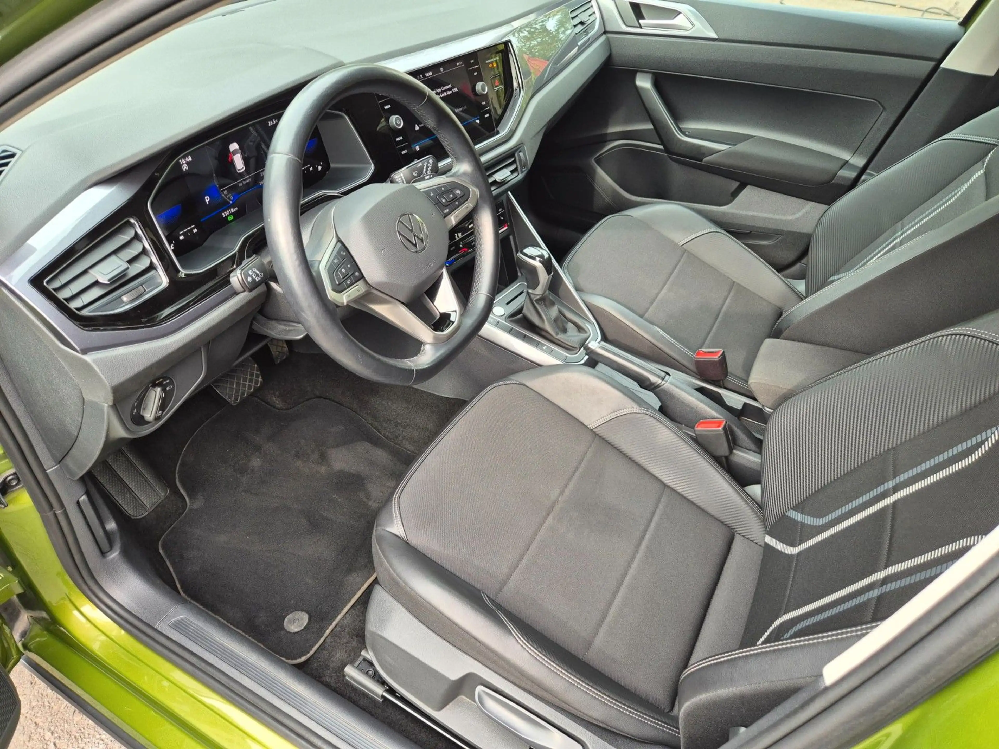 Volkswagen Taigo Style LED CarPlay — photo 14