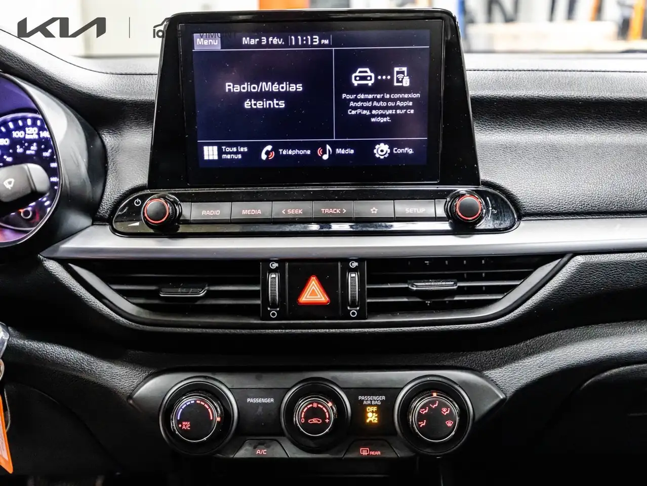 Kia Forte снимка Kia Forte
