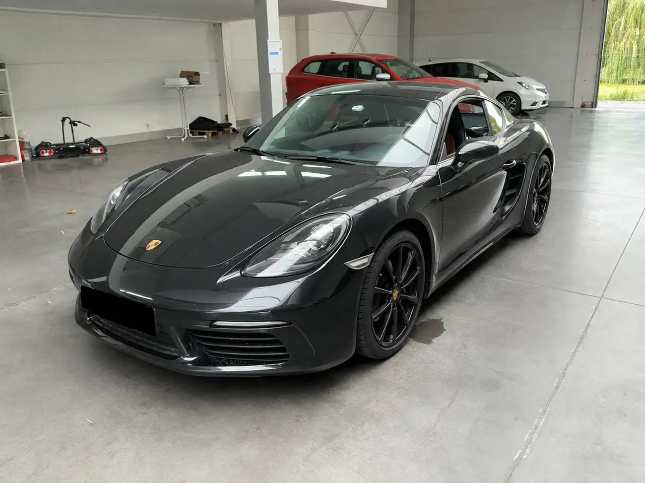 Porsche Cayman