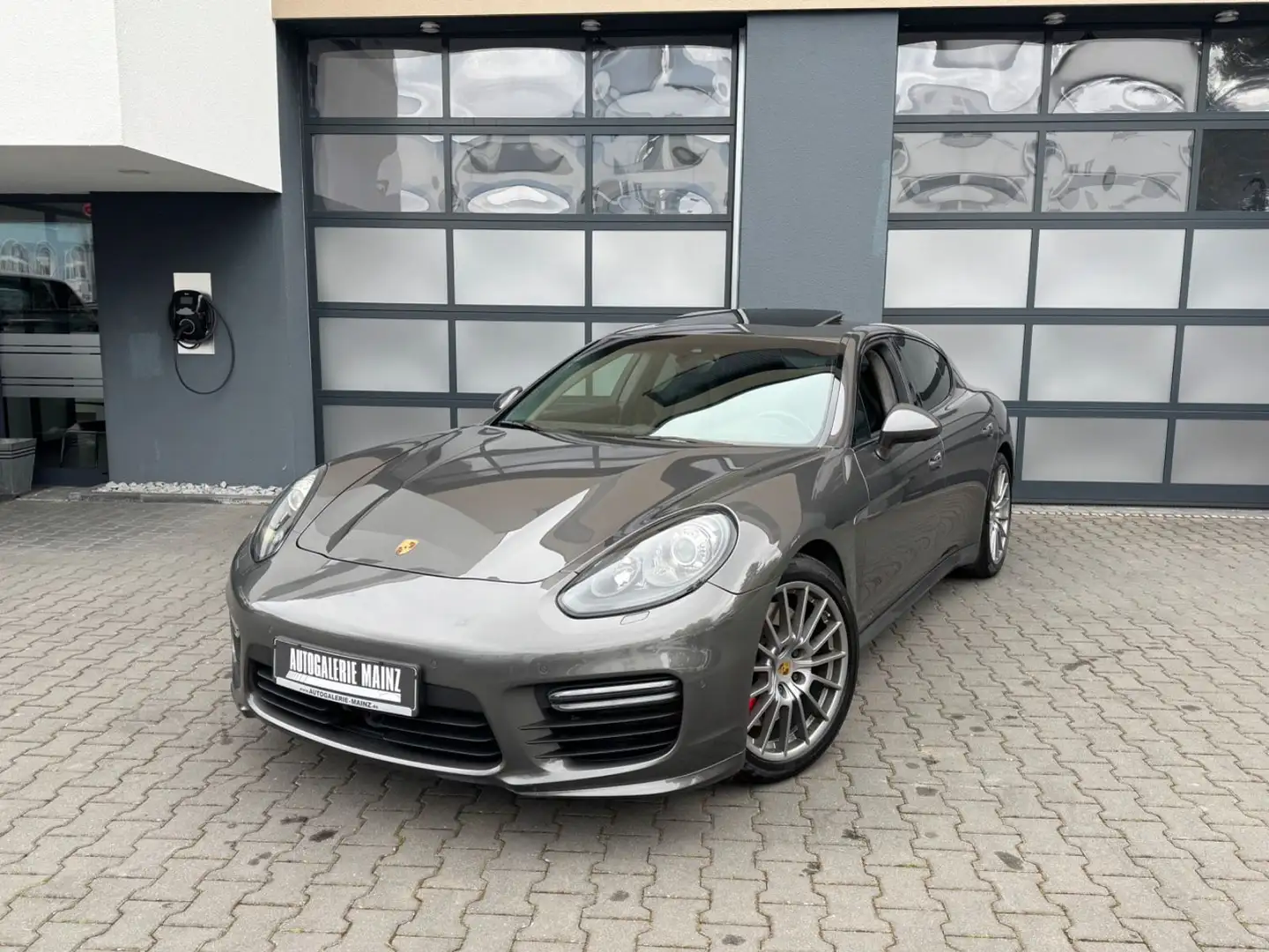 Porsche Panamera GTS Sitzbelüft/Standheiz/ACC/BOSE/360° Grigio - 1