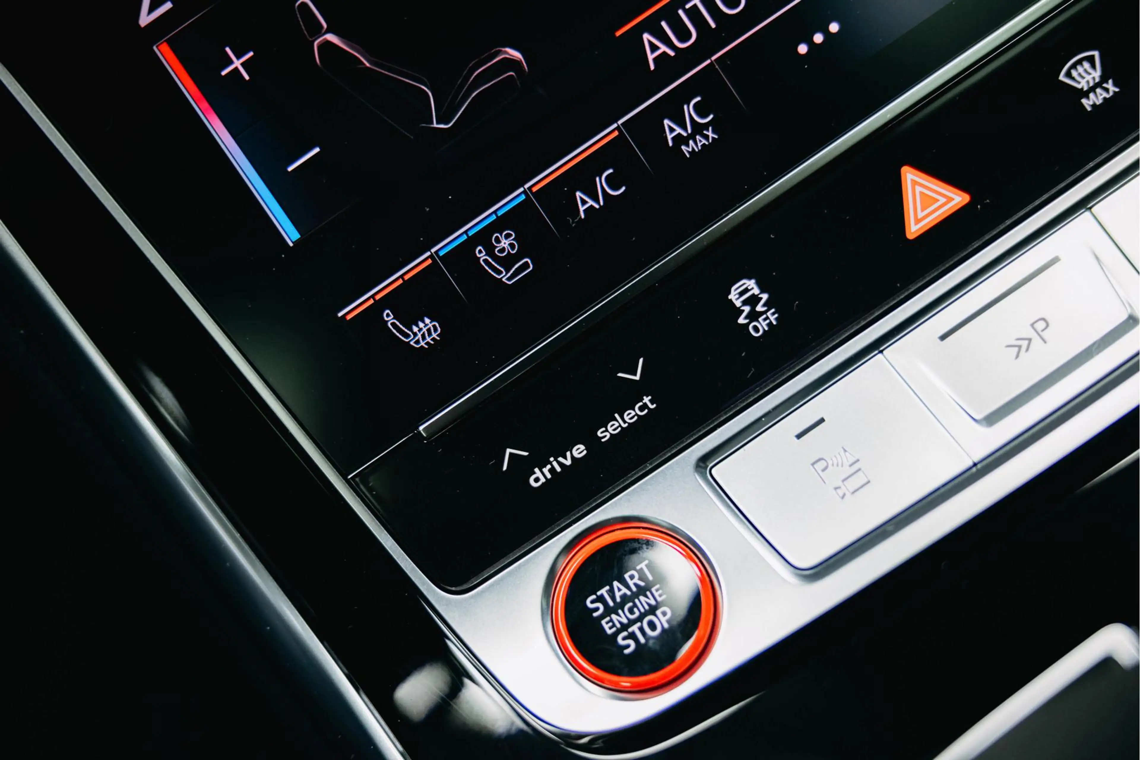 Audi RS Q8 RSQ8 Performance 4.0 TFSI RSQ8 quattro Performance — photo 33