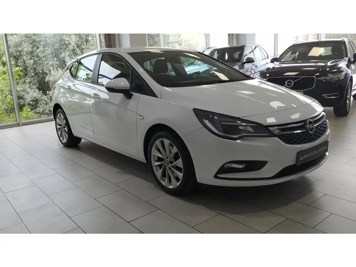 Opel Astra 1.6CDTi S/S Selective 110 Blanco - 2