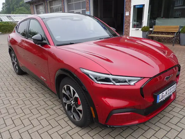 Ford Mustang AWD Mach-E