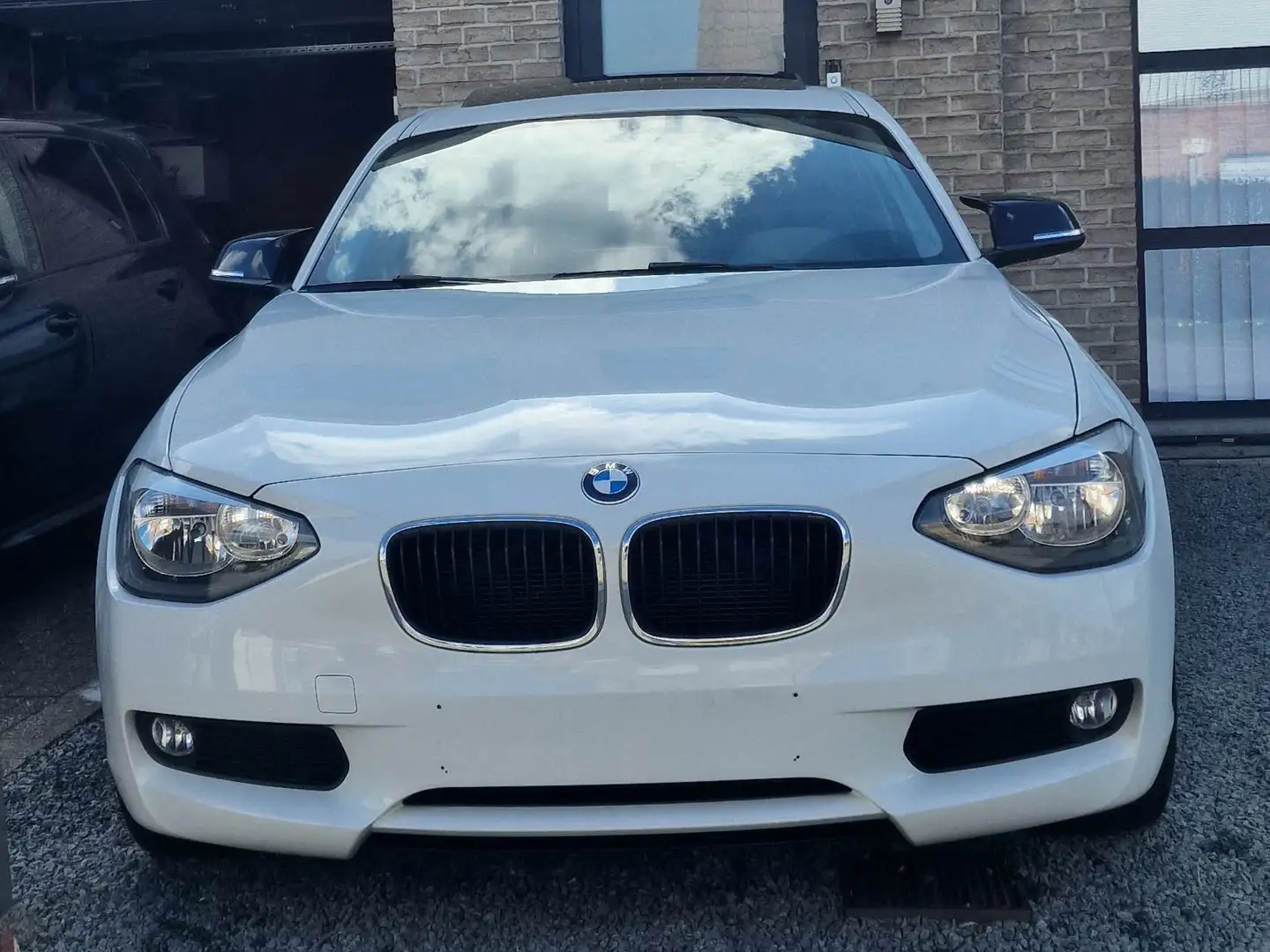 BMW 114 114i+Sport+Line Wit - 2
