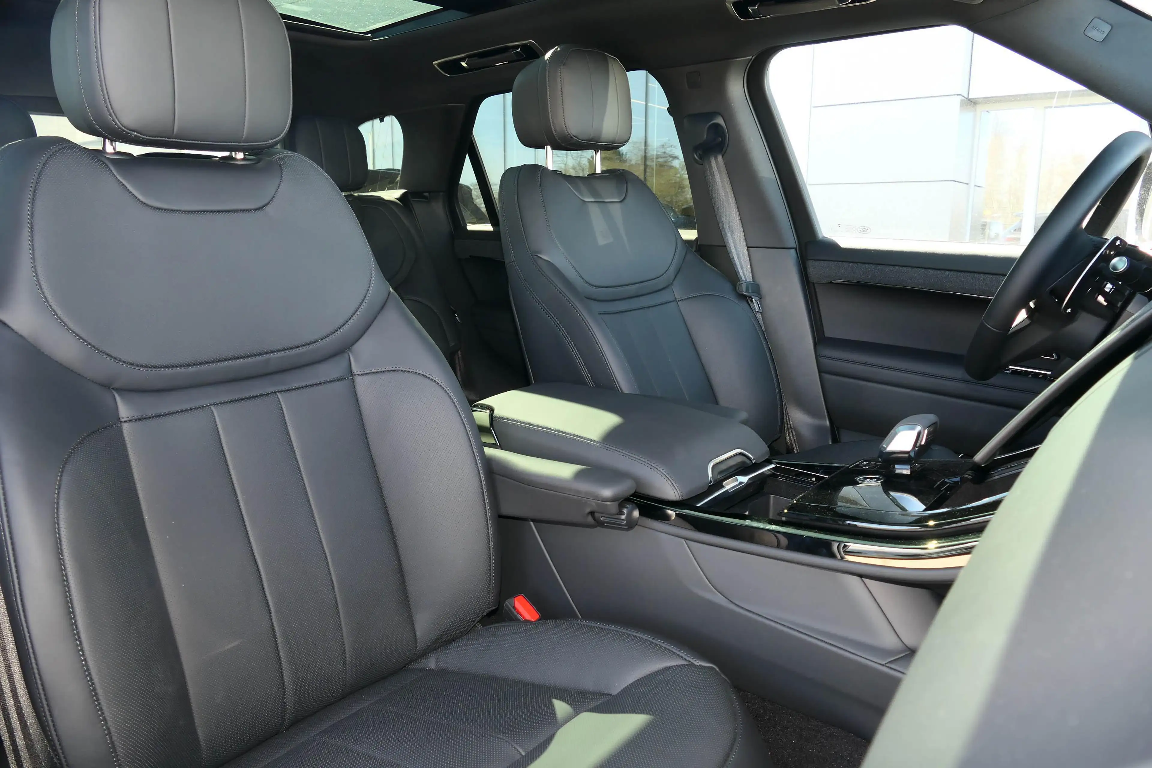 Land Rover Range Rover Sport P460e Dynamic SE AWD Auto. 25MY — photo 8