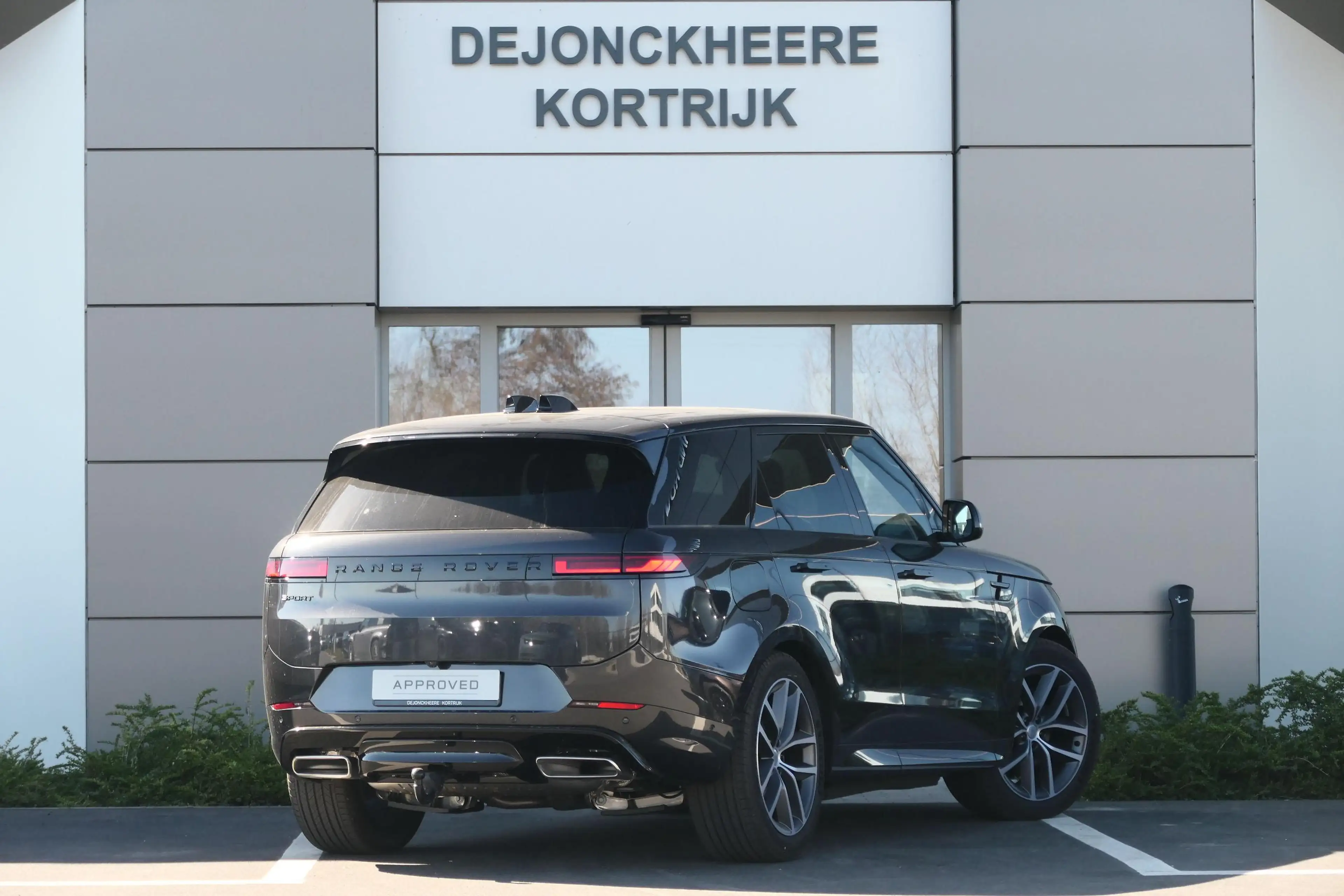 Land Rover Range Rover Sport P460e Dynamic SE AWD Auto. 25MY — photo 4