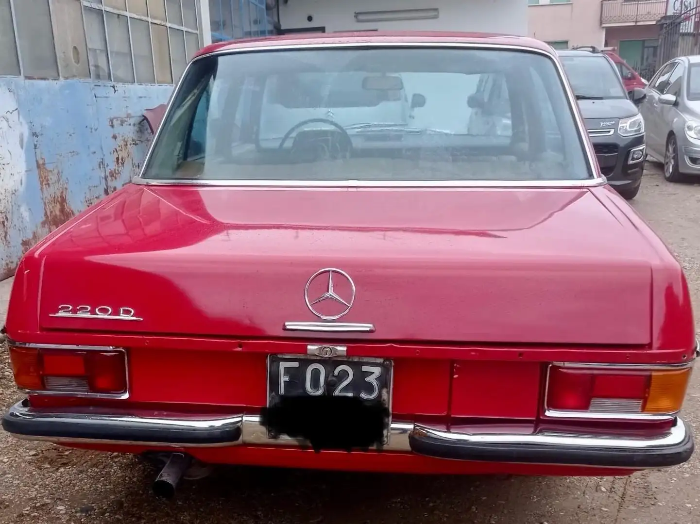 Mercedes-Benz 220 Rosso - 2