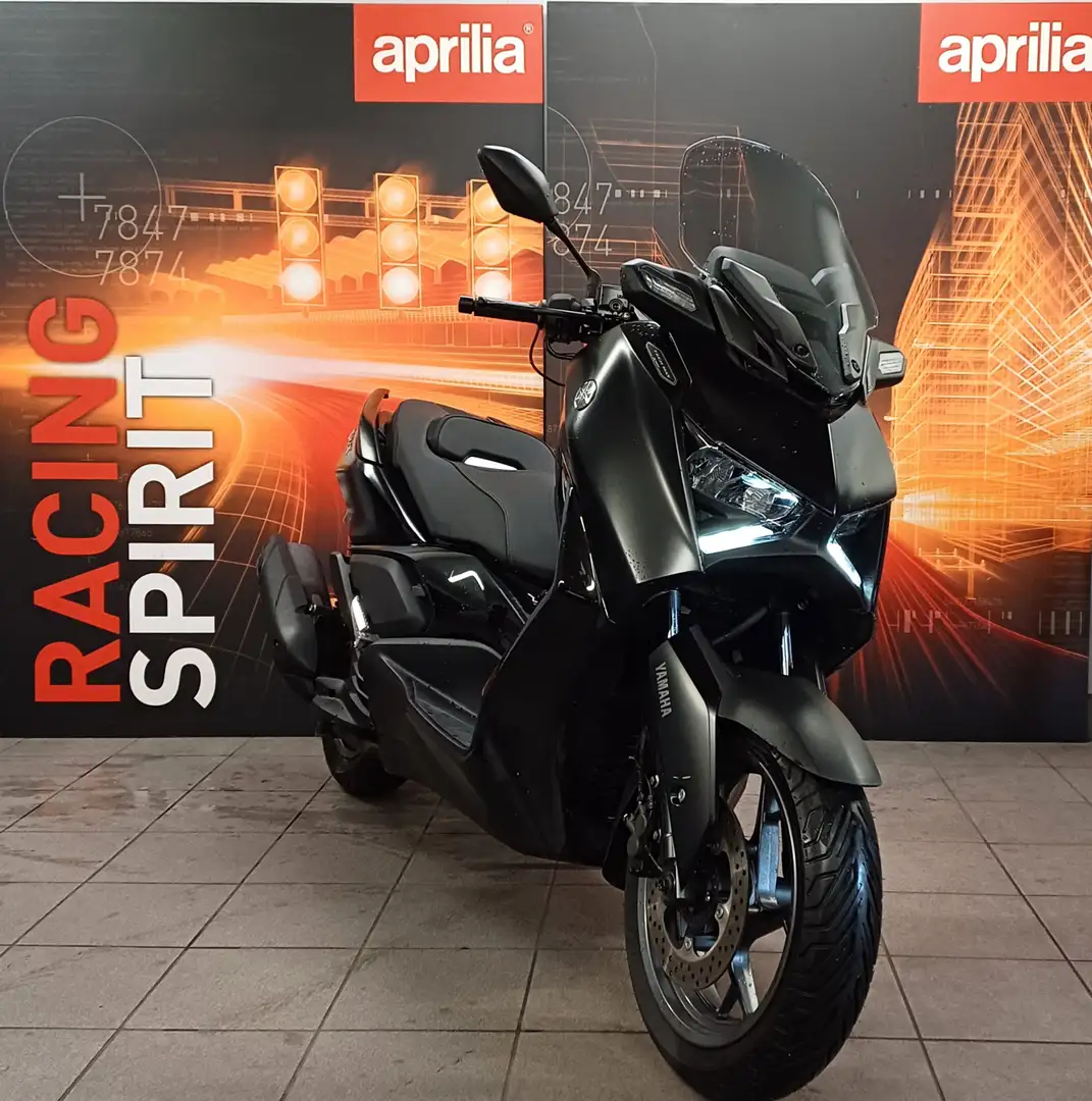 Yamaha X-Max 125 Noir - 1