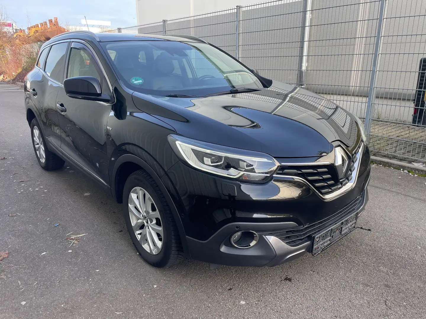 Renault Kadjar Bose Edition 4x4 Klima/Euro6/Scheckheft Schwarz - 2