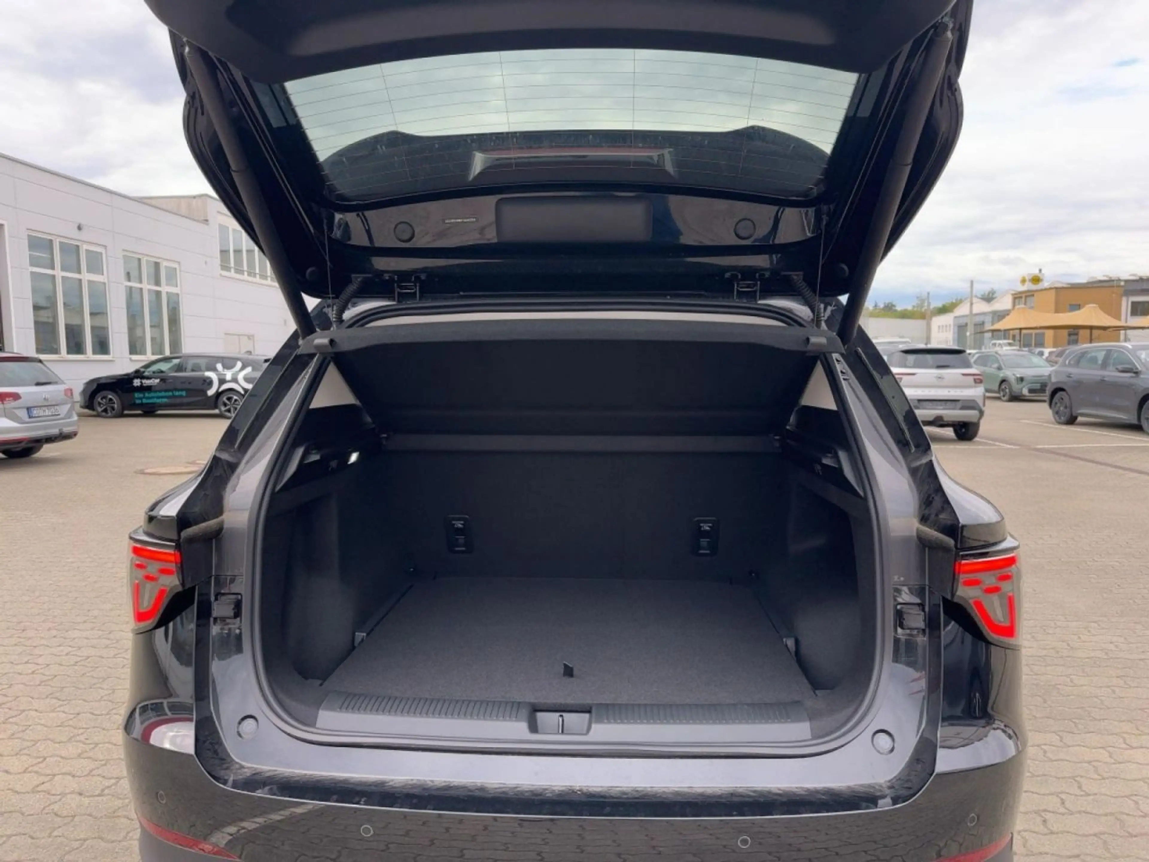 MG S5 EV 64 kWh Luxury — photo 8