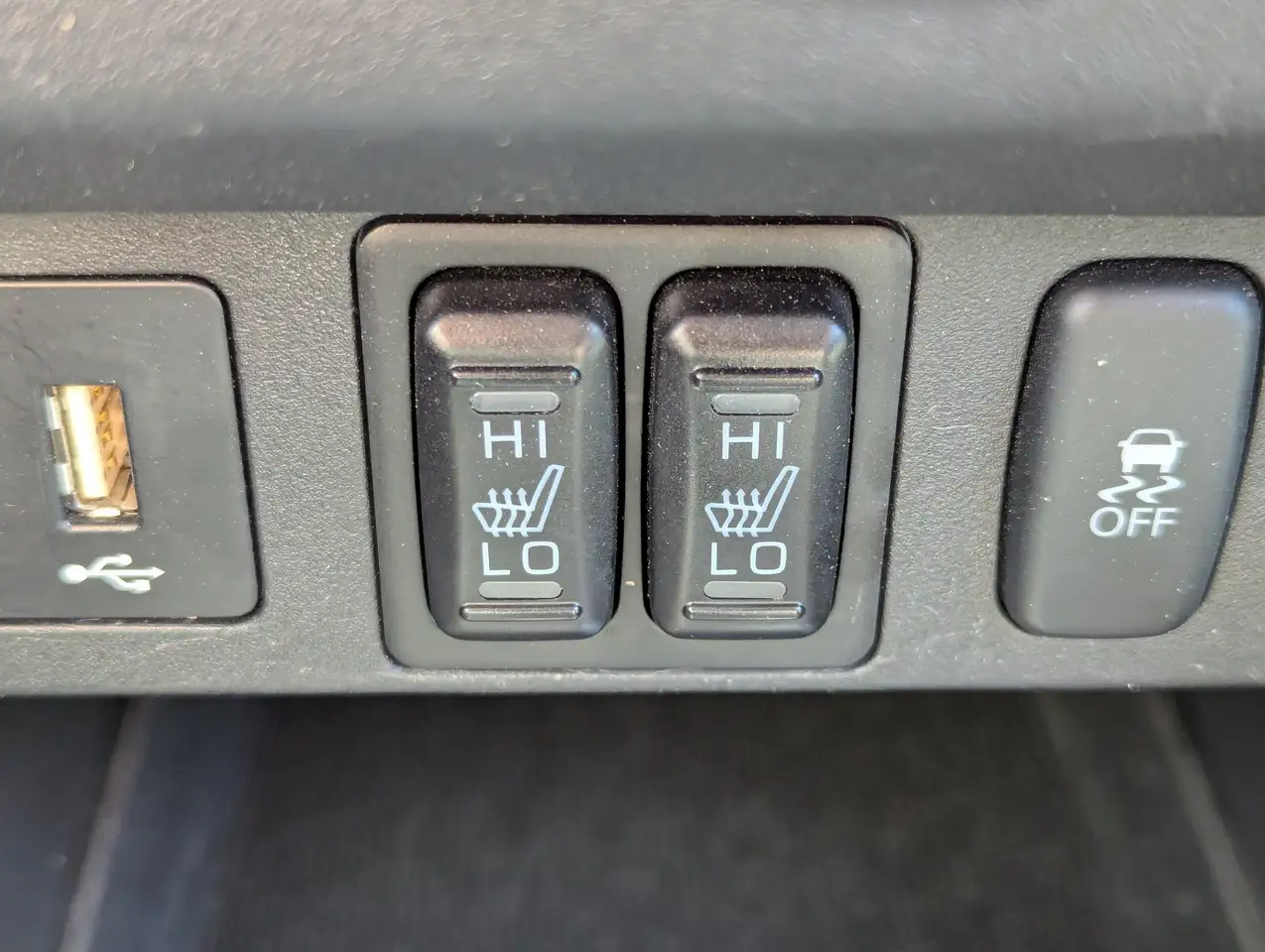 Mitsubishi RVR снимка Mitsubishi RVR