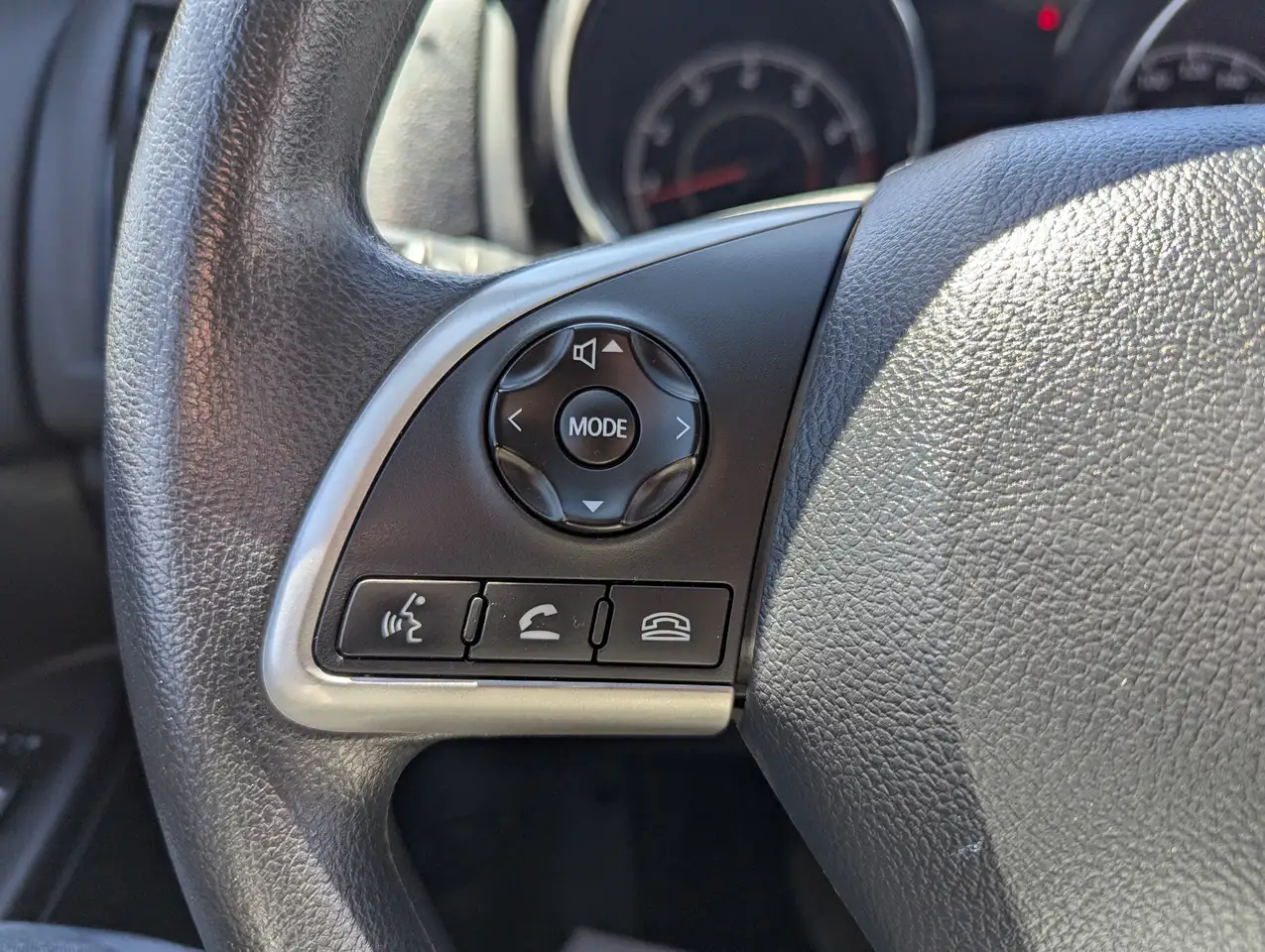 Mitsubishi RVR снимка Mitsubishi RVR