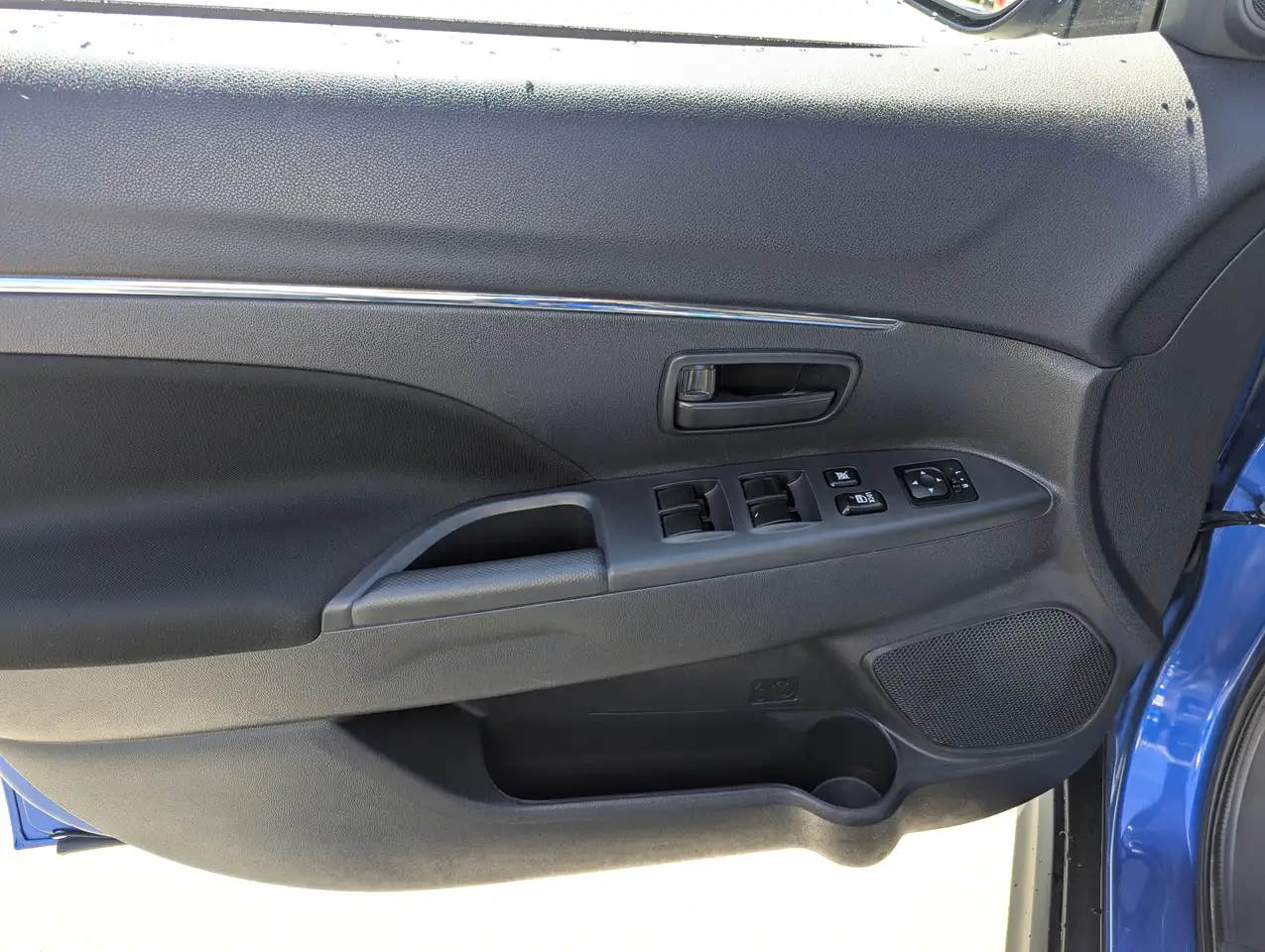 Mitsubishi RVR снимка Mitsubishi RVR