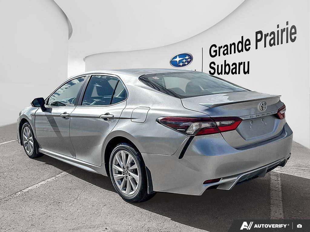 2023 Toyota Camry SE — снимка 1