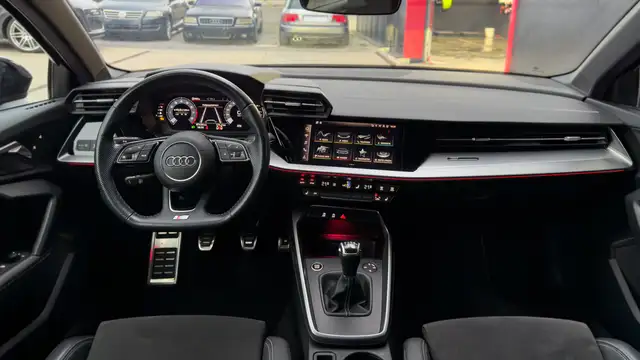 Audi A3 view 9