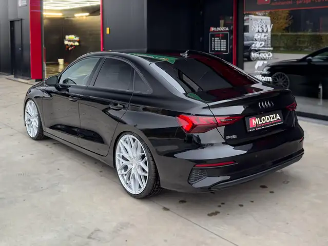 Audi A3 view 3