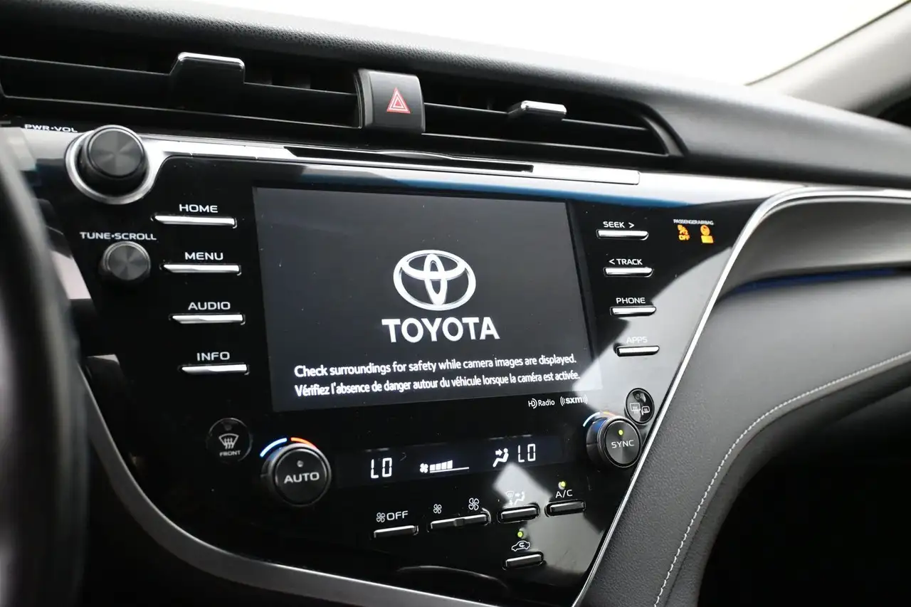 Toyota Camry fotografie Toyota Camry