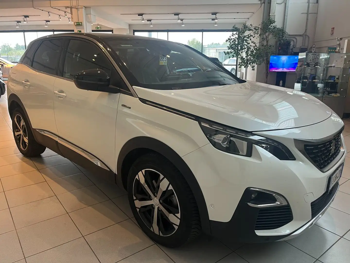 Peugeot 3008 1.5 bluehdi GT Line s DRIVE SELECT!ANGOLO CIECO! Weiß - 1