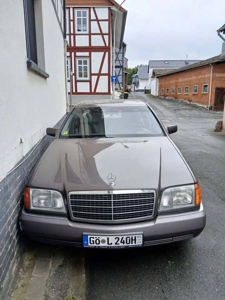 Mercedes-Benz 300 se 3.2, foto 1