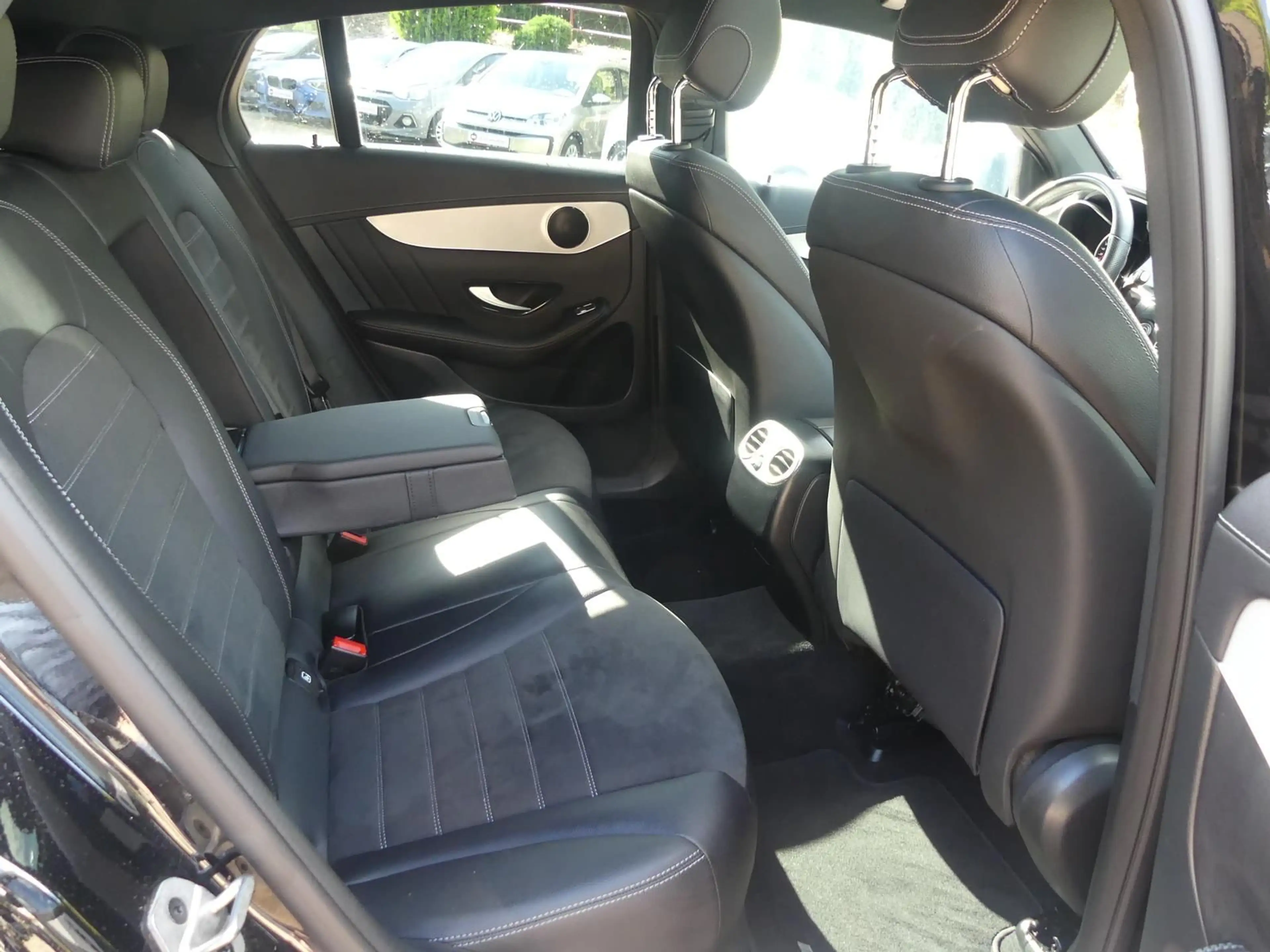 Mercedes-Benz GLC 400 d Coupe*4M*AMG*LED*360°*AHK*SHZ*DAB*ACC — photo 15