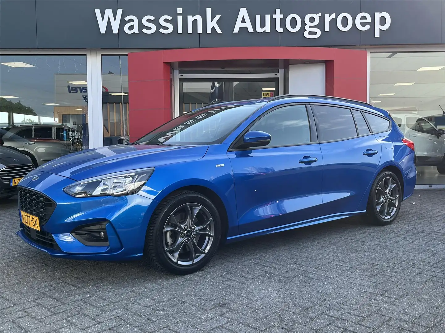 Ford Focus Wagon 1.0 EcoBoost 125pk ST Line Business | Climat Blauw - 2