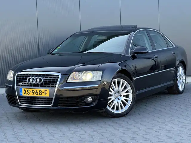 Audi A8 3.2 FSI Quattro Leder - Schuifdak - Navi - Xenon -
