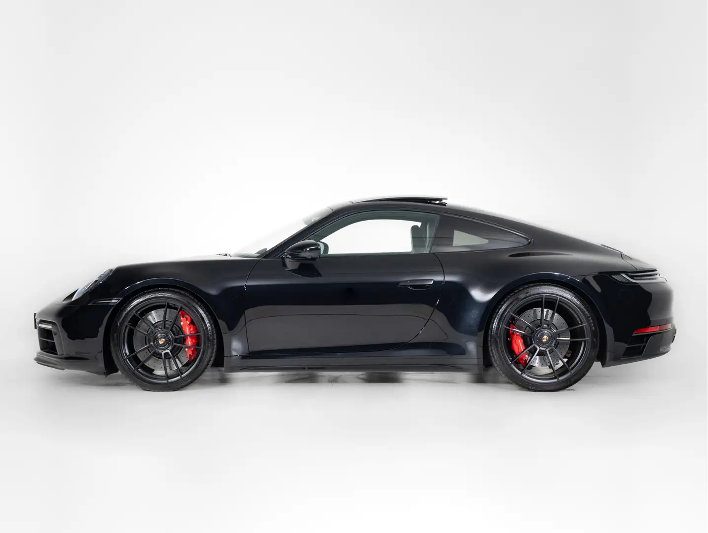 Porsche 992 Carrera 4 GTS Noir - 2