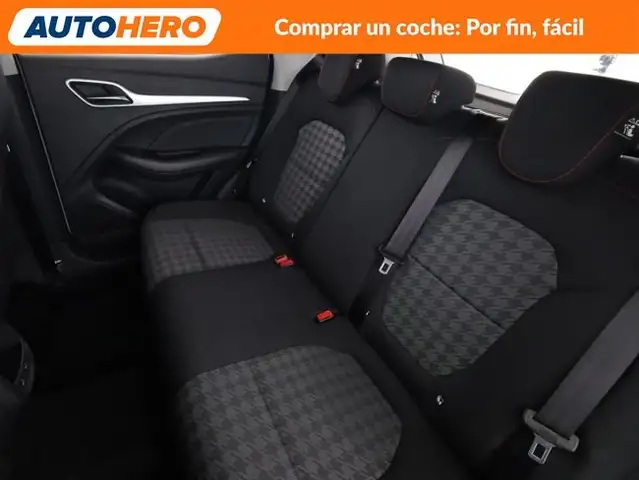 MG ZS view 15