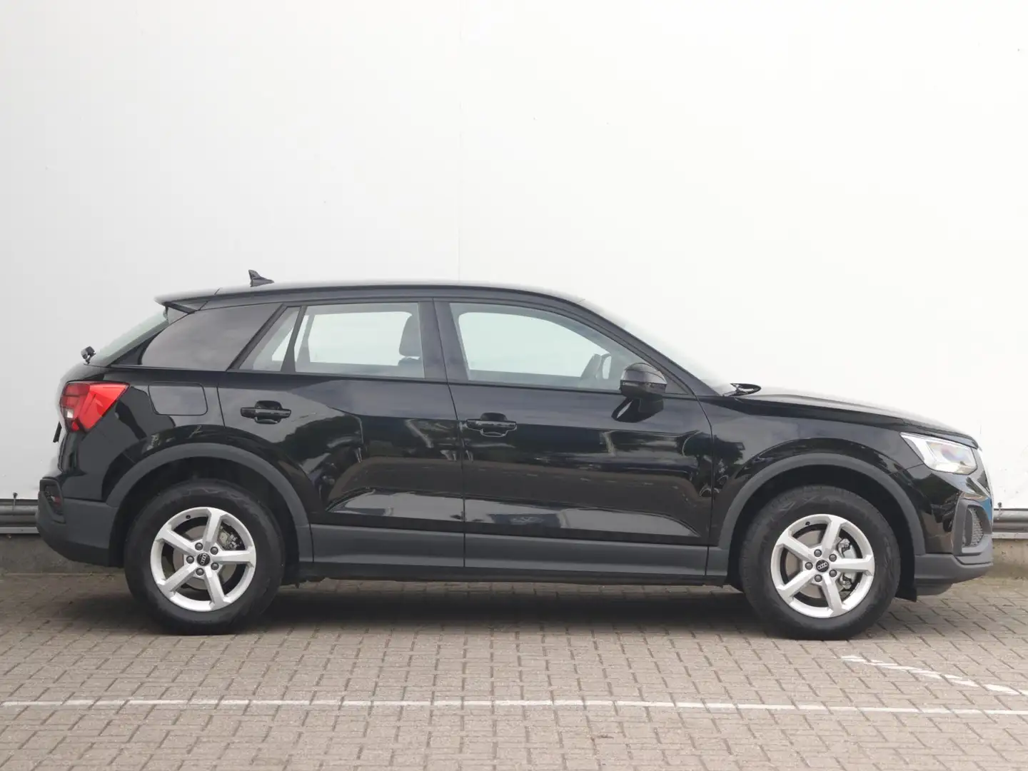 Audi Q2 30 TFSI Pro Line | Keyless | Stoelverwarming | Ada Zwart - 2