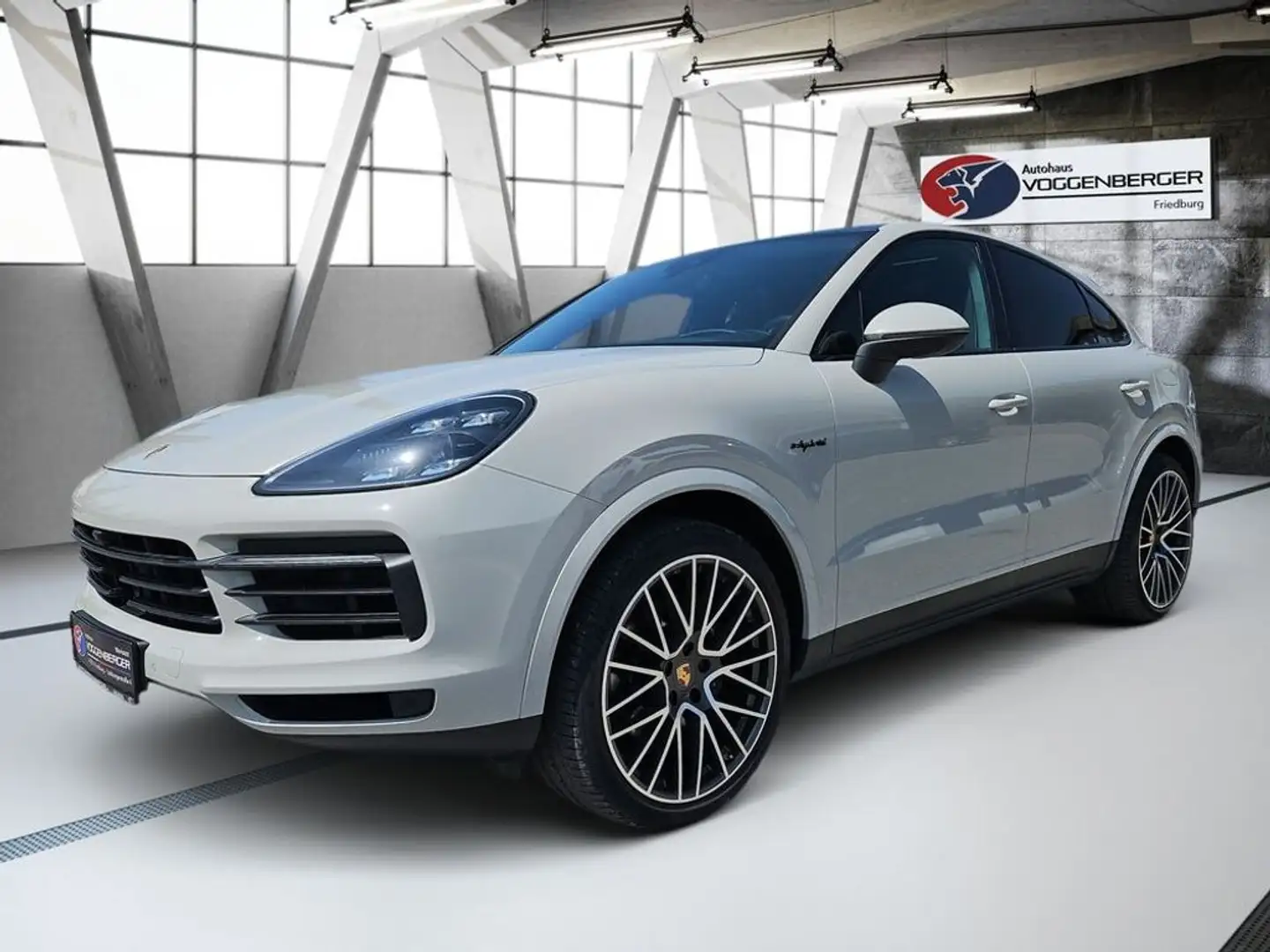 Porsche Cayenne E-Hybrid Approved Grijs - 1