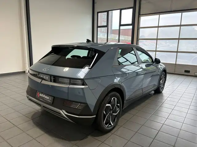 Hyundai IONIQ 5 view 5