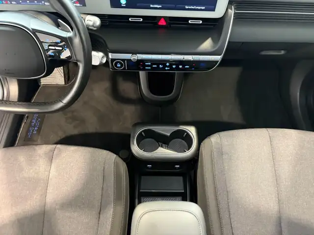 Hyundai IONIQ 5 view 12