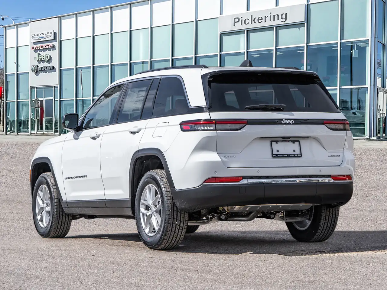 Jeep Grand Cherokee снимка Jeep Grand Cherokee