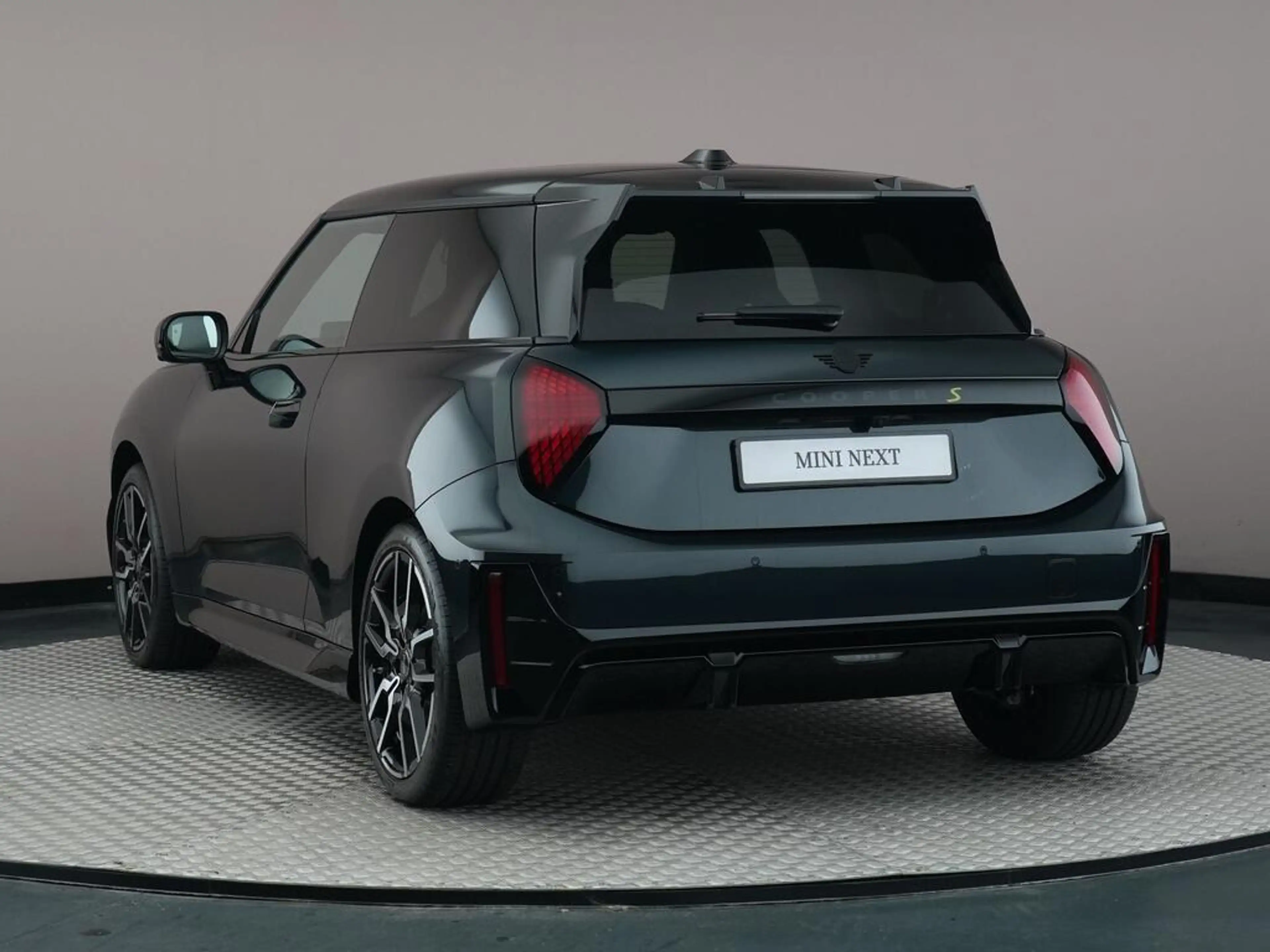MINI Cooper SE 3-Deurs | John Cooper Works XL Trim — photo 3