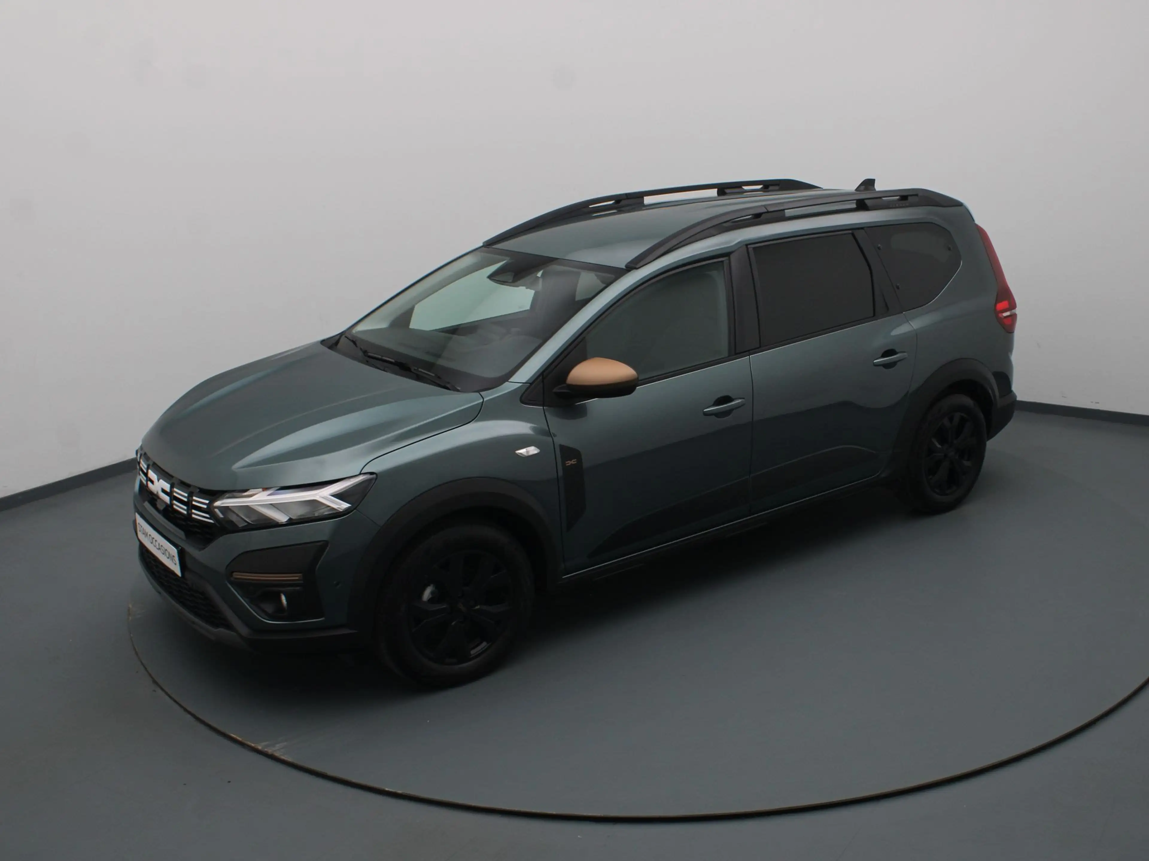 Dacia Jogger 140pk Hybrid Extreme 7p. Camera | Navi — photo 10